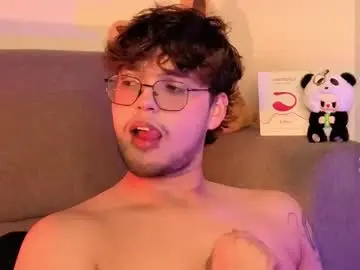 Chaturbate Live Sex Cam of hornsgoat_