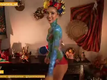 Chaturbate Best live sex cam show of amnie_