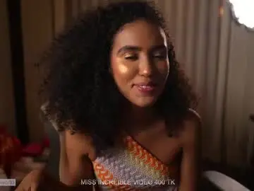 Chaturbate Adult Webcam of amnie_