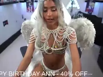 Chaturbate Adult Video Chat of amnie_
