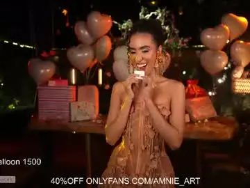Chaturbate Live Porn of amnie_