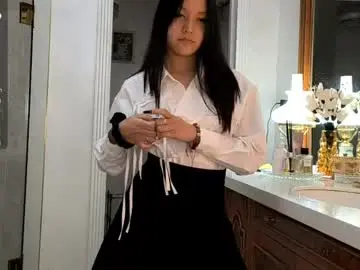 Chaturbate Watch Live Sex Cams of annrosy