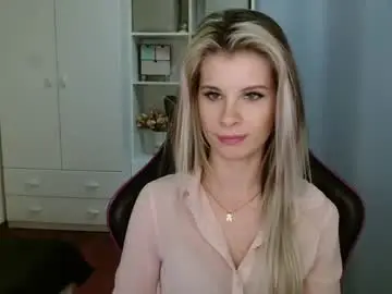 Chaturbate Adult Webcams of kristineamore