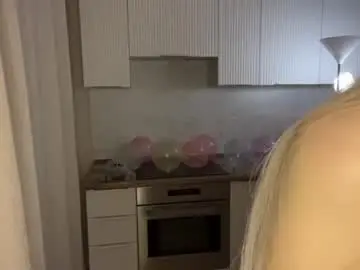 Chaturbate Sex Cam of mililluy
