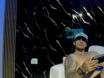 Chaturbate Adult Video Chat of mr_maximo