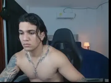 Chaturbate Live Porn of mr_maximo