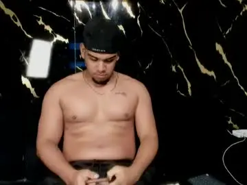 Chaturbate Watch Live Sex Cams of mr_maximo