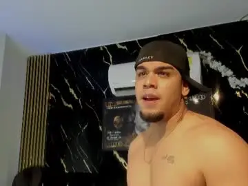 Chaturbate Adult Webcams of mr_maximo