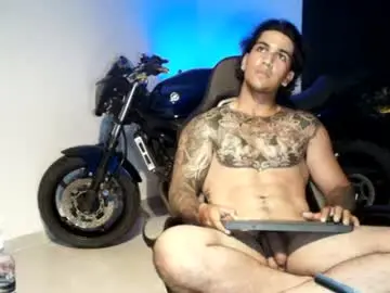 Chaturbate Free Live Porn of mr_maximo