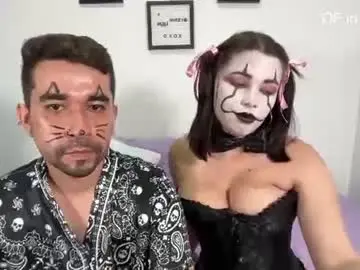 Chaturbate Watch Live Sex Cams of yennileon03