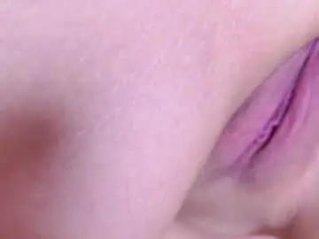 Chaturbate Live Sex Cam of dollyrose_