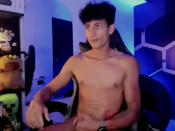 Chaturbate Best live sex cam show of maximo_romano