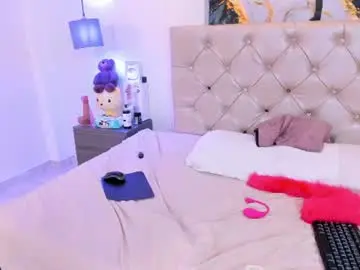 Chaturbate Best live sex cam show of dulcce_maria18