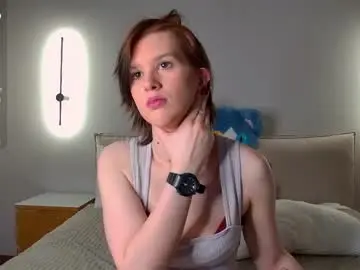 Chaturbate Live Sex Cam of lorapuffs