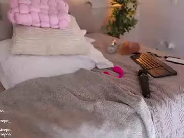 Chaturbate Sex Cam of vanessa_sexxy