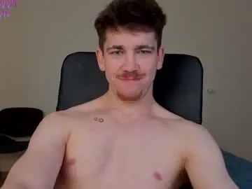 Chaturbate Live Sex Cam of luca_syn