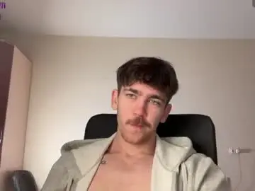 Chaturbate Nude Webcam of luca_syn