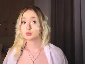 Chaturbate Watch Live Sex Cams of twinklefluff