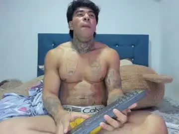 Chaturbate Live Sex Cam of alessia_hot1