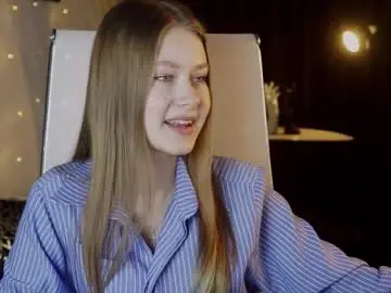 Chaturbate Live Sex Cam of evemundie