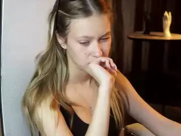 Chaturbate Watch Live Sex Cams of evemundie