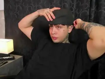 Chaturbate Live Sex Cam of juan_alvarez18