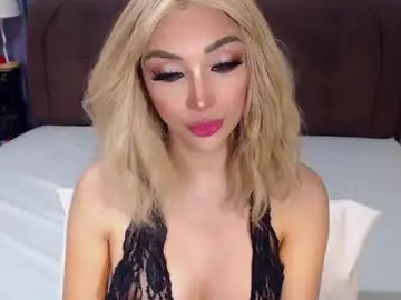 Chaturbate Live Sex Cam of angelicqueents