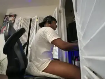 Chaturbate Live Sex of brownskinshortyy