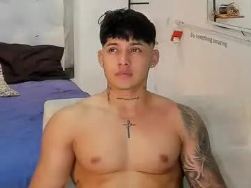 Chaturbate Free Live Porn of lunay_xtreemboy