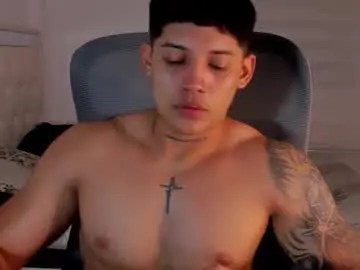 Chaturbate Free Porn Cam of lunay_xtreemboy