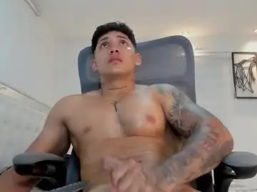 Chaturbate Live Sex of lunay_xtreemboy