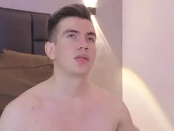 Chaturbate Private Sex Chat of mikaelslow