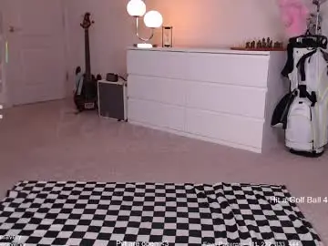 Chaturbate Live Porn of petitebrat