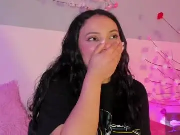 Chaturbate Live Sex Cam of centaurigirls