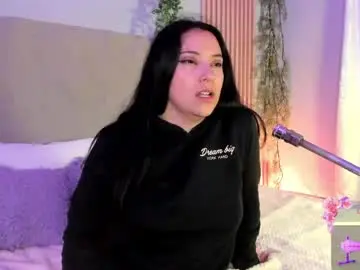 Chaturbate Live Sex Cam of centaurigirls