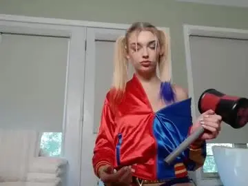 Chaturbate Watch Live Sex Cams of ellalowe