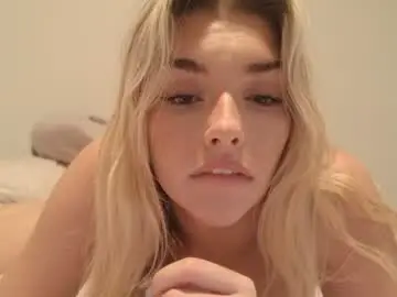 Chaturbate Adult Webcams of ellalowe