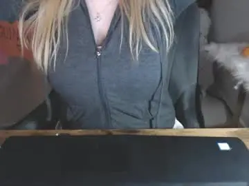 Chaturbate Best live sex cam show of kymchi