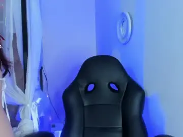 Chaturbate Best live sex cam show of leah_cherry