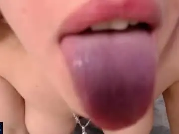 Chaturbate Live Porn of mina26m
