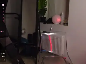 Chaturbate Best live sex cam show of agelina_summer