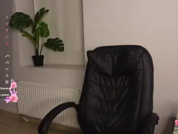 Chaturbate Live Porn of agelina_summer