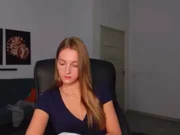 Chaturbate Adult Video Chat of agelina_summer