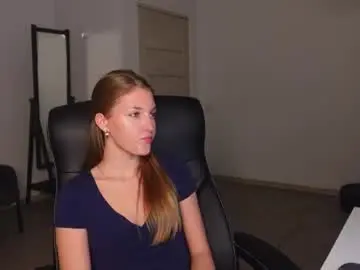Chaturbate Live Porn of agelina_summer