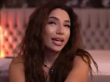 Chaturbate Watch Live Sex Cams of ginavalentinna