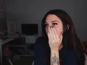 Chaturbate Free Porn Cam of prettygirll23