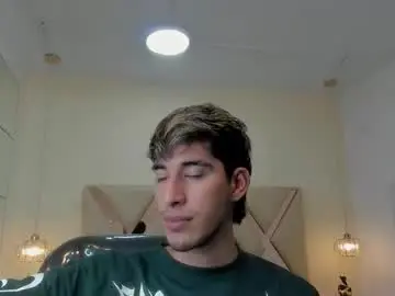 Chaturbate Free Porn Cam of ferphoenix_