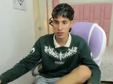 Chaturbate Sex Cam of ferphoenix_