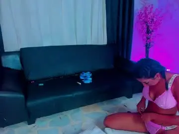 Chaturbate Free Live Porn of lucretia_love