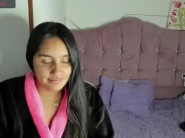 Chaturbate Live Sex Cam of morena_rodriguez_9